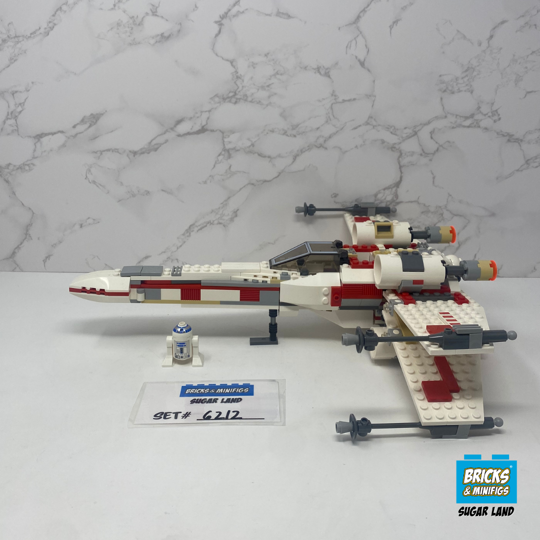 6212 - X-Wing Fighter (U1)