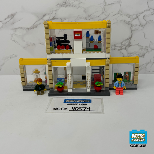 40574 - LEGO Brand Store (U)