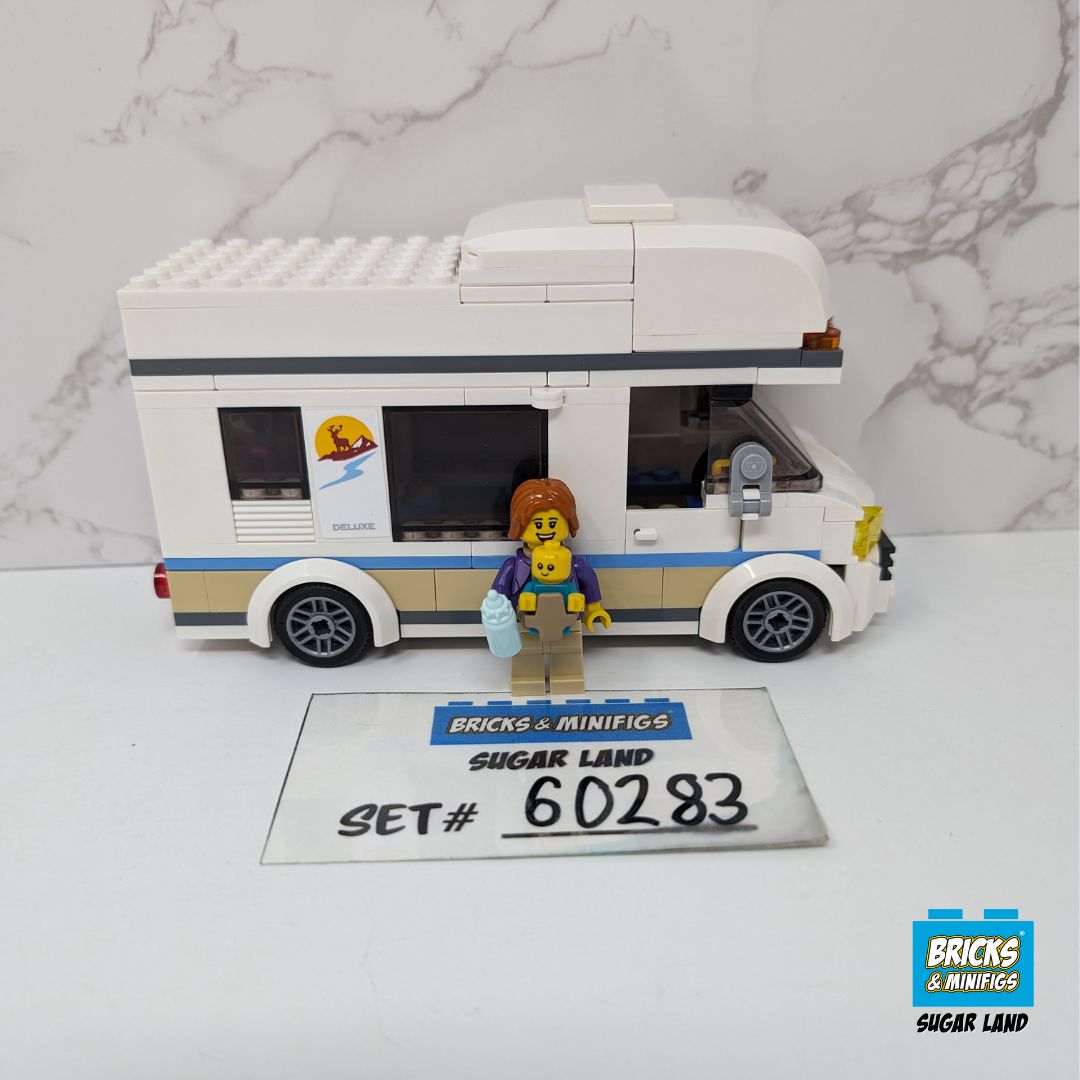 60283 - Holiday Camper Van (U1)