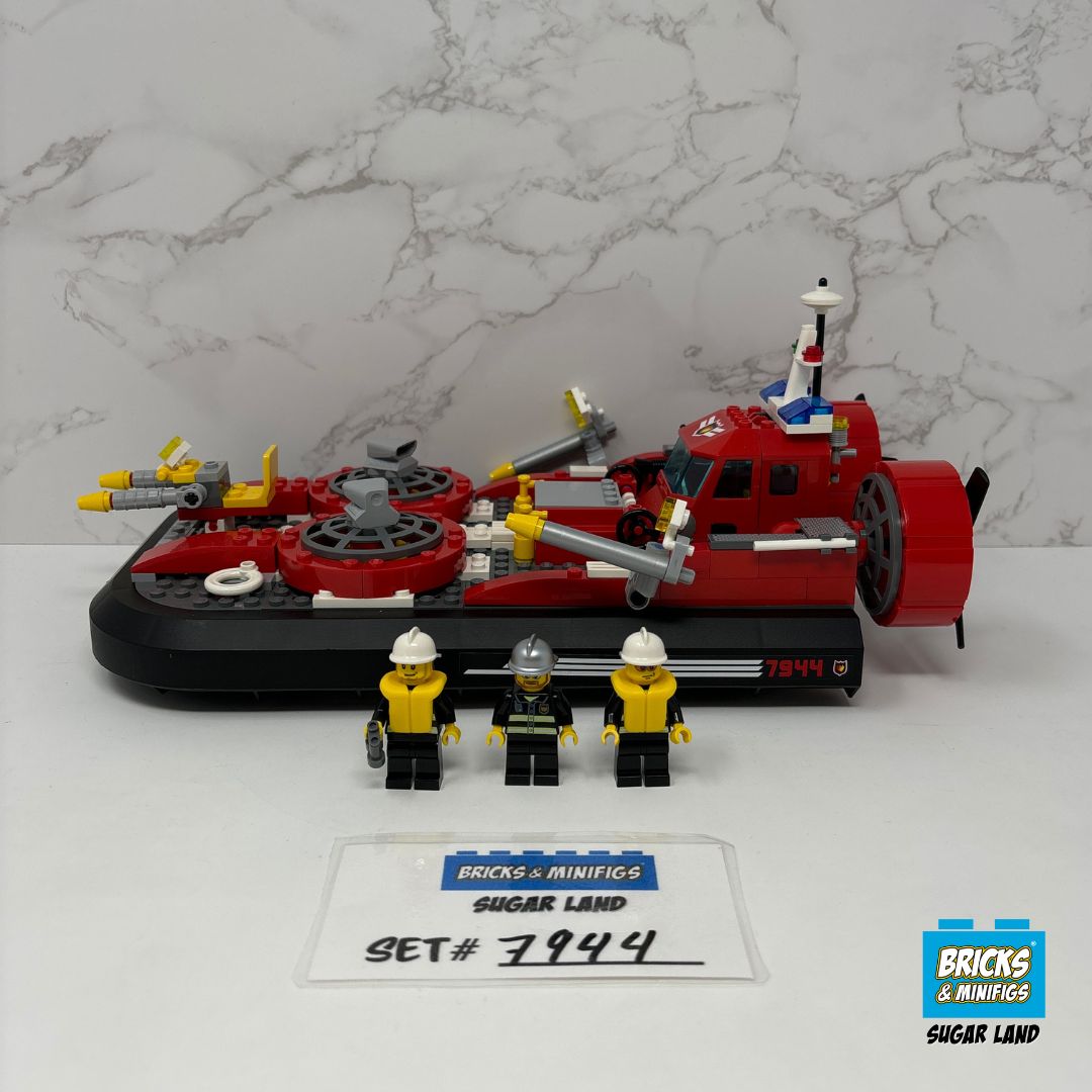 7944 - Fire Hovercraft (U)