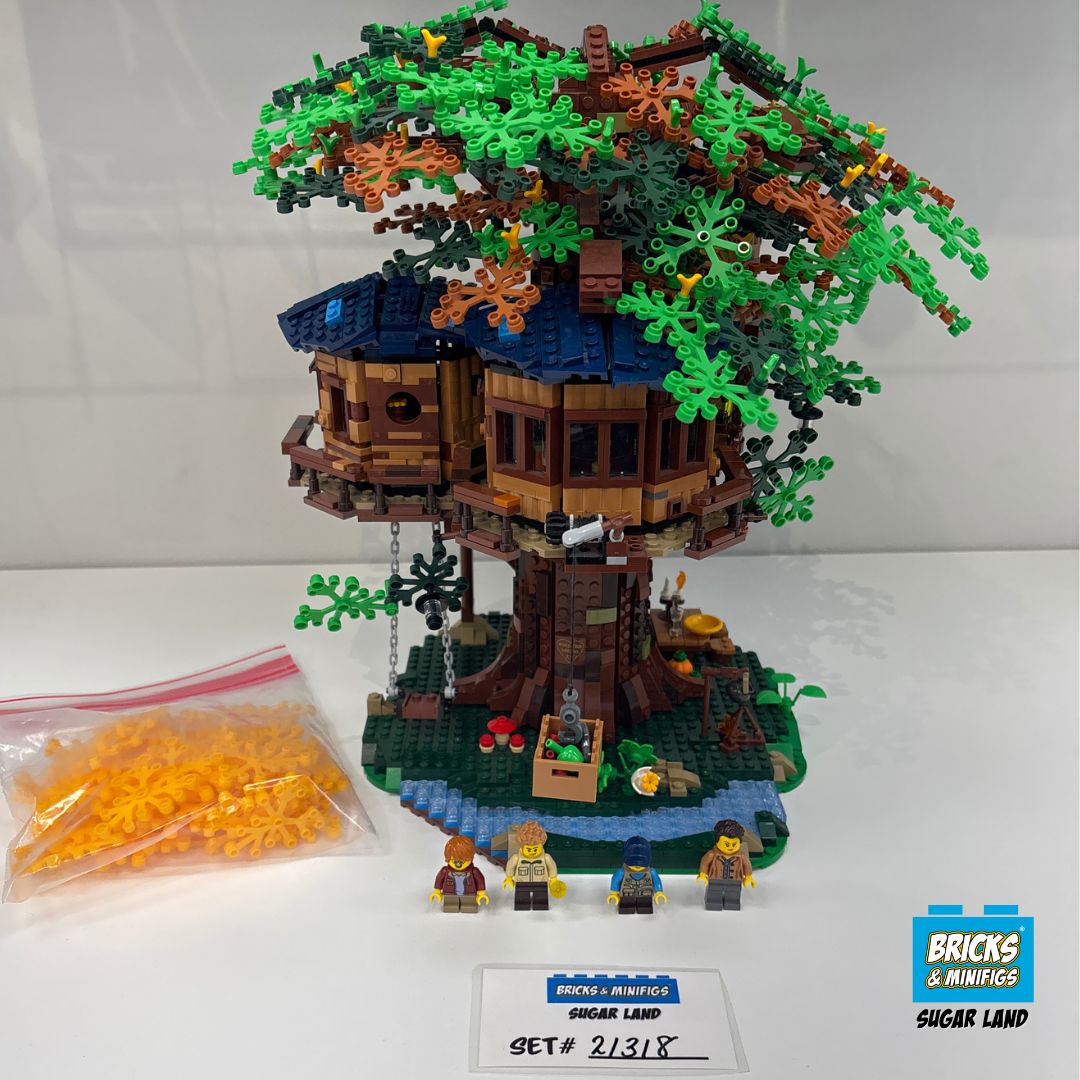 21318 - Tree House (U)