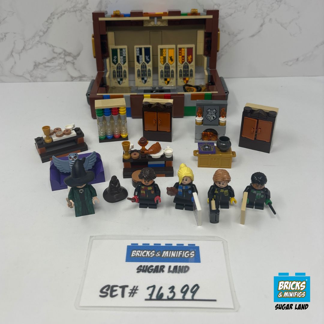 76399 - Hogwarts Magical Trunk (U1)