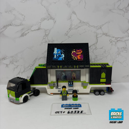 60388 - Gaming Tournament Truck (U1)