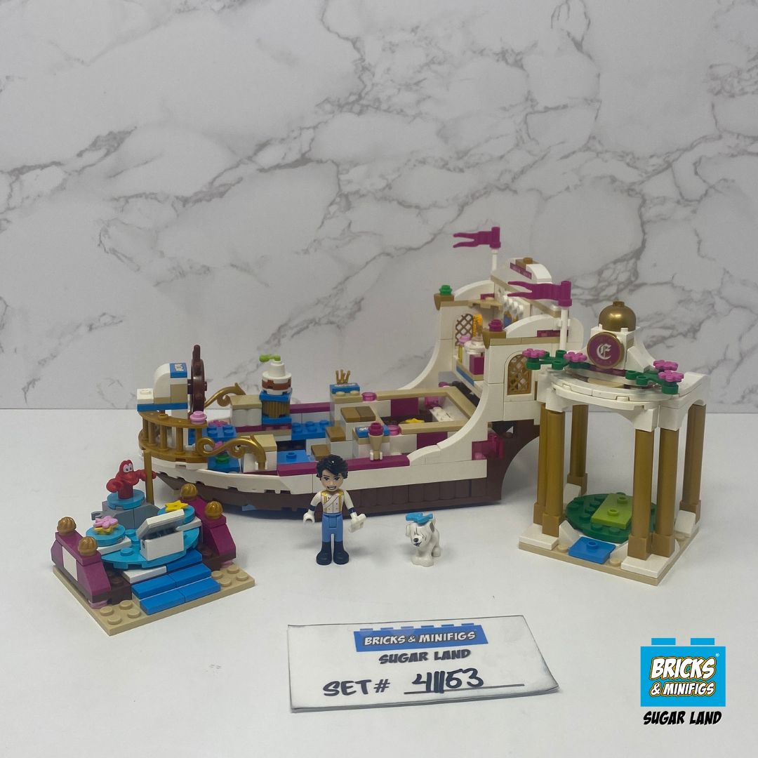 41153 - Ariel's Royal Celebration Boat (U1)