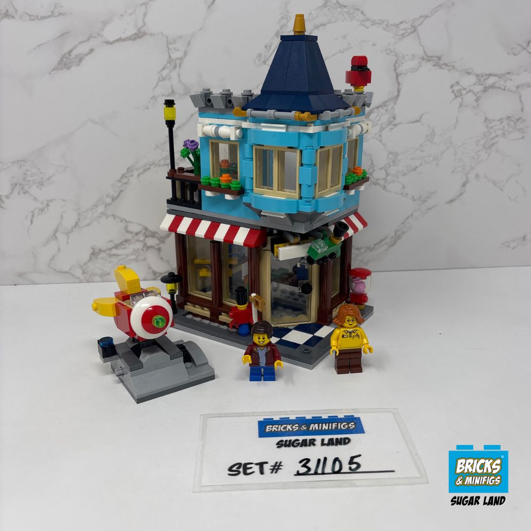 31105 - Townhouse Toy Store (U)