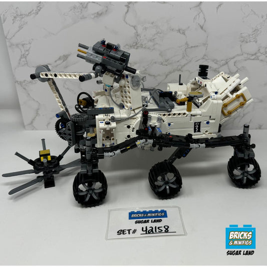 42158 - NASA Mars Rover Perseverance (U)