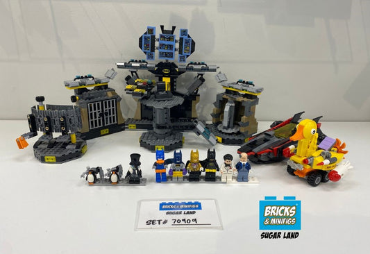 70909 - Batcave Break-In (U)