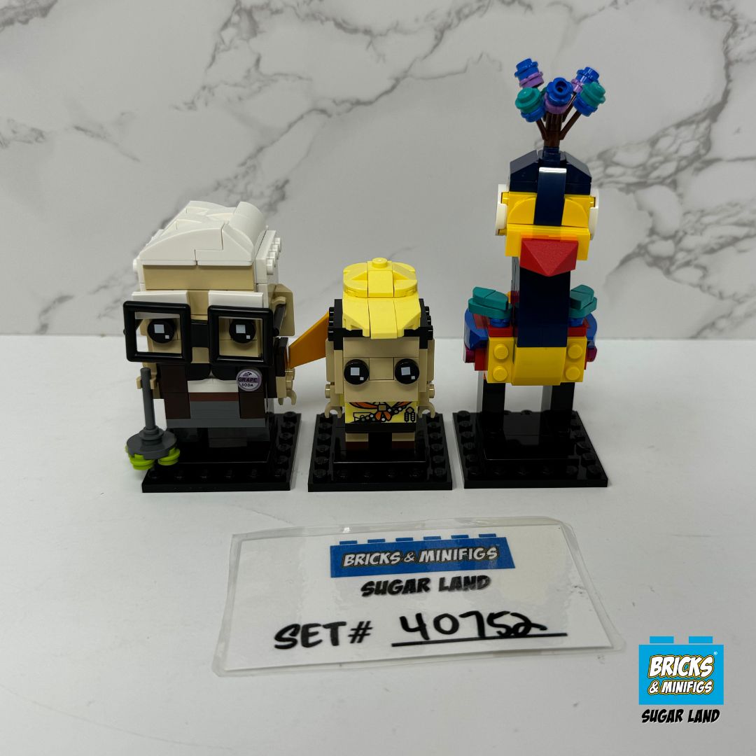 40752 - Carl, Russell & Kevin Brickheadz (U)