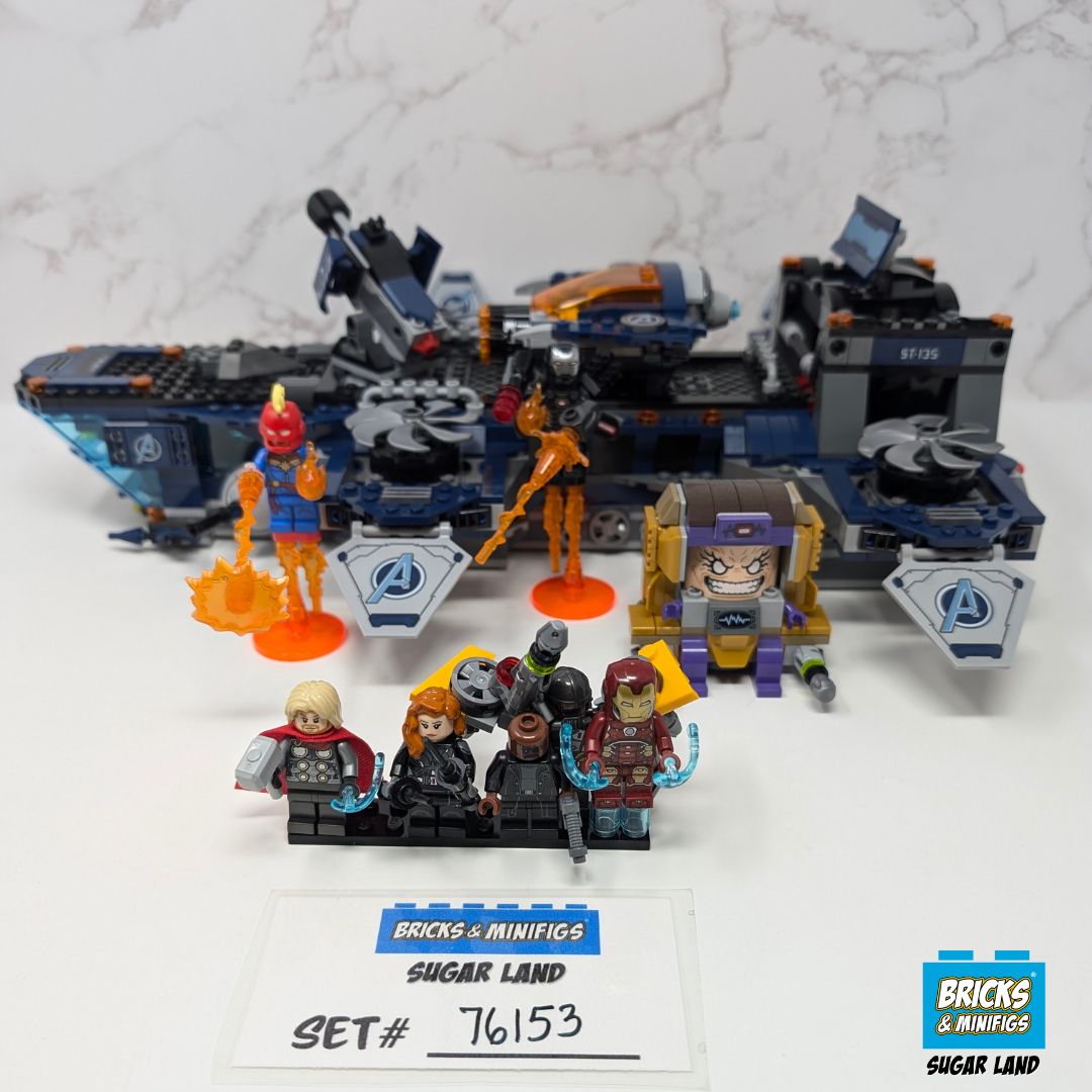 76153 - Avengers Hellicarrier (U)