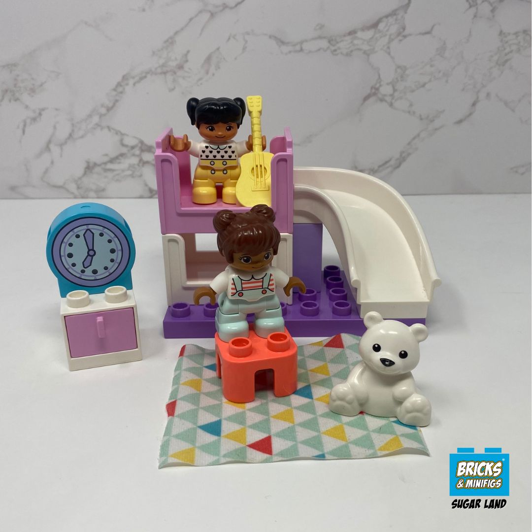 10926 - DUPLO Bedroom (U1)