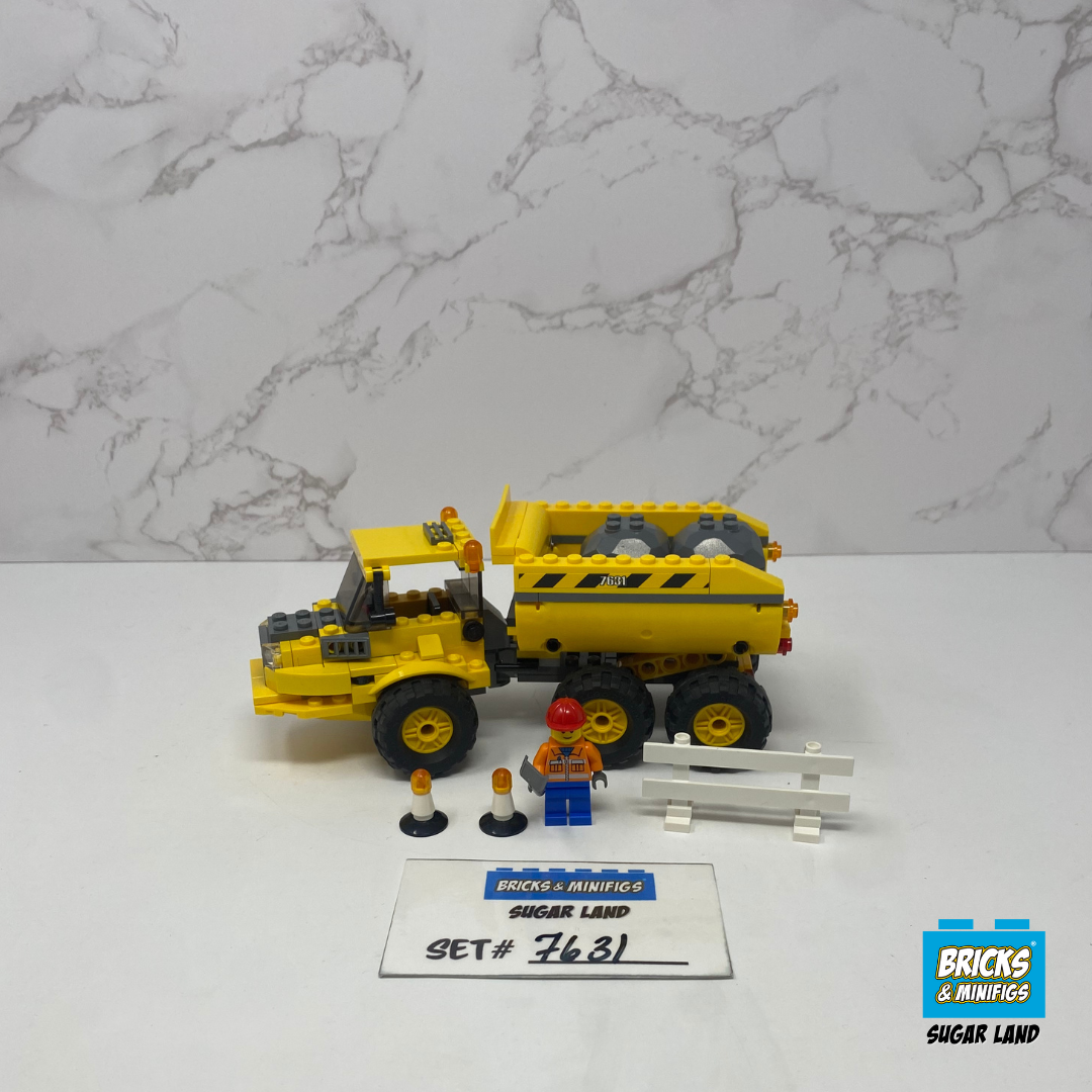 7631 - City Dump Truck (U1)