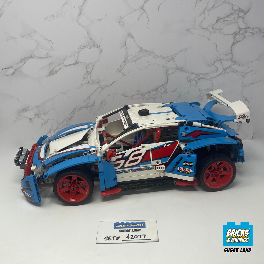 42077 - Rally Car (U)