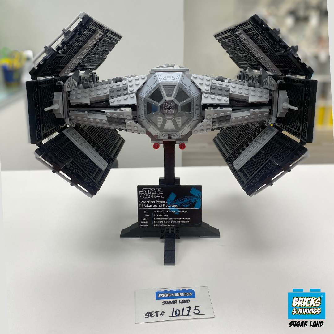 10175 - Vader's TIE Advanced - UCS (U)