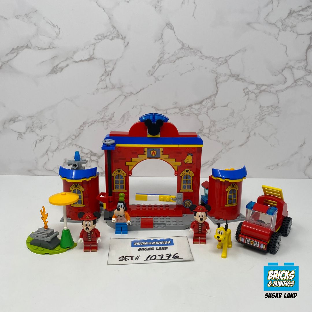 10776 - Mickey & Friends Fire Truck & Station (U)