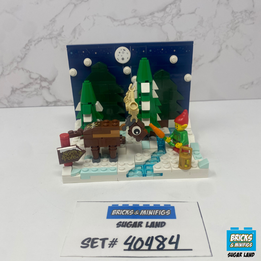 40484 - Santa's Front Yard (U)